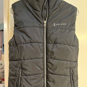 Black puffer vest